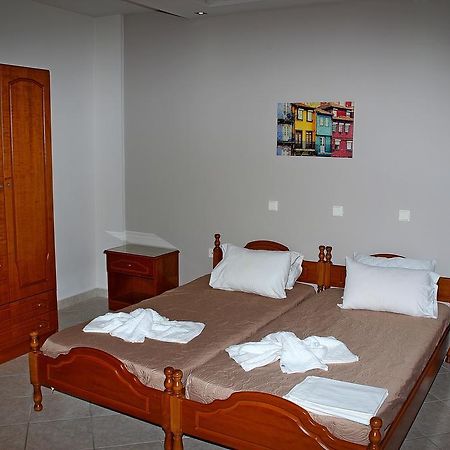 Johny'S Studios Prinos  Ngoại thất bức ảnh