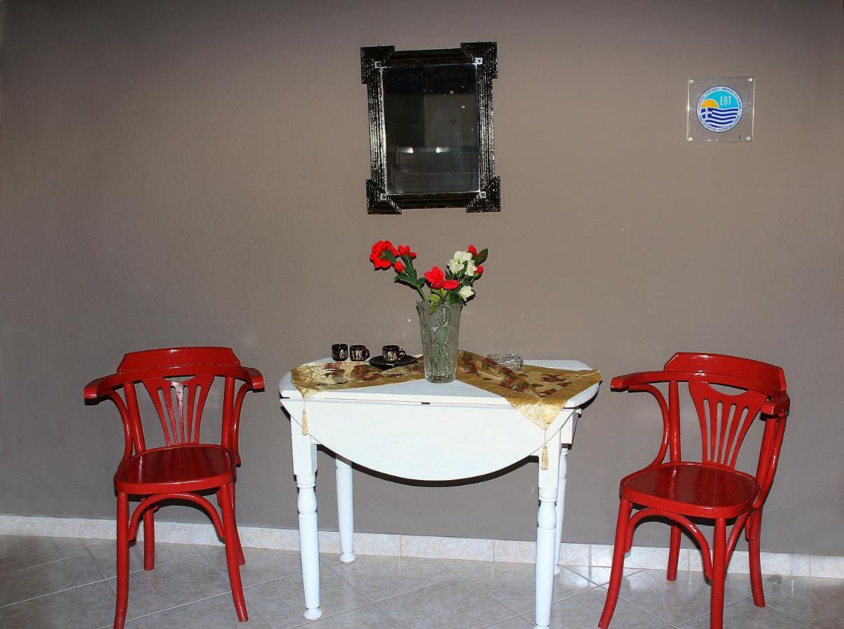 Johny'S Studios Prinos  Ngoại thất bức ảnh